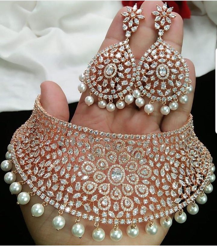 Nakshikashine Necklace set with Earrings